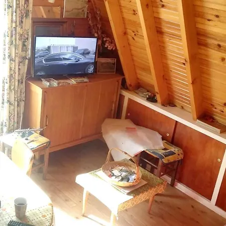 Chalet D'une Avec Jardin A Chalet *